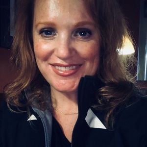 Meet your Posher, Christine